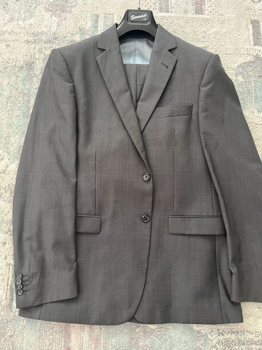 costum seroussi marimea 50