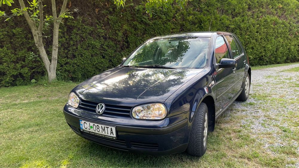 VOLKSWAGEN Golf 2002 — imagine 4
