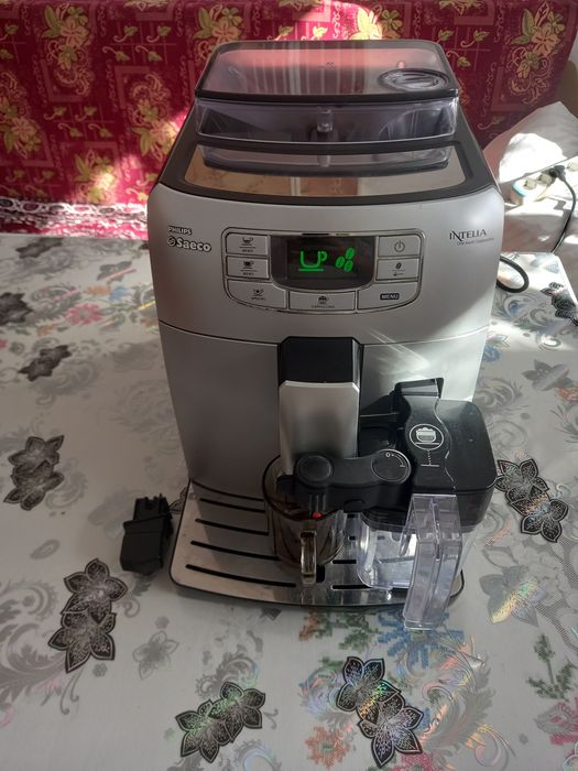 Philips/Saeco INTELIA ONE touch cappuccino