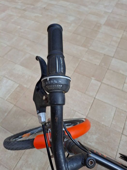 Bicicleta copii stare foarte buna folosita putin,nu necesita reparatii