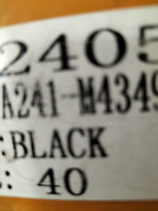 Продам ботинки женские