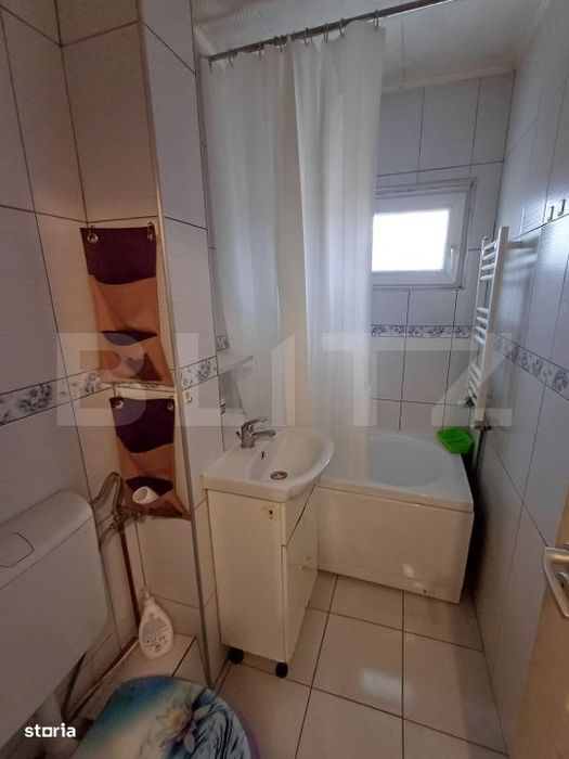 Apartament 3 camere, 52 mp, zona Micro 3
