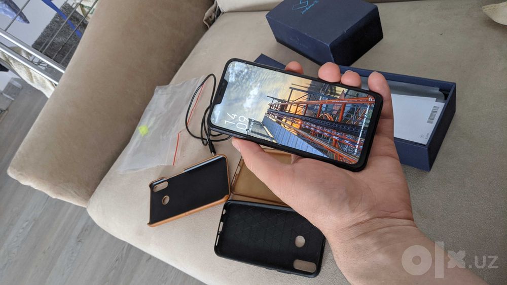 Asus Zenfone 5z в отличном состоянии ZS620KL 8/256