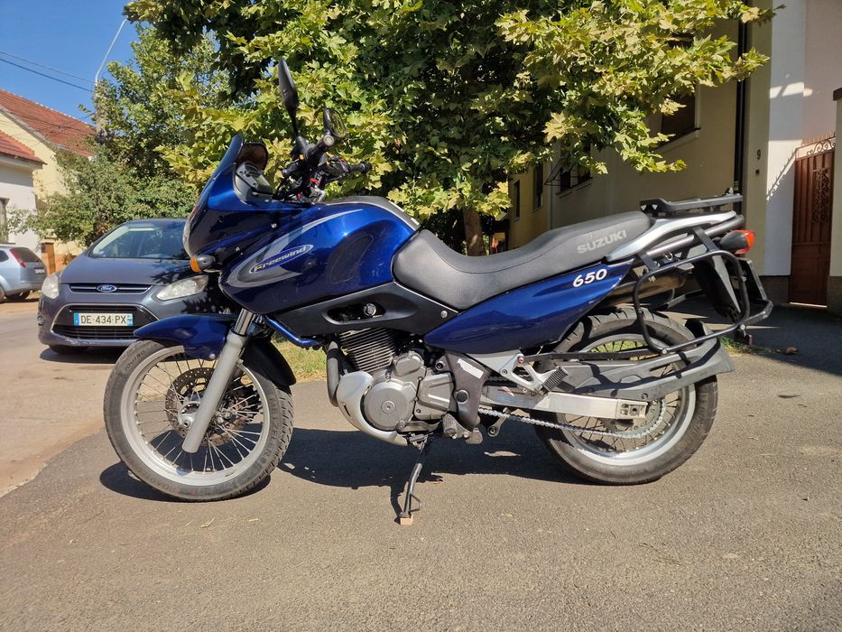 Suzuki XF 650 Freewind