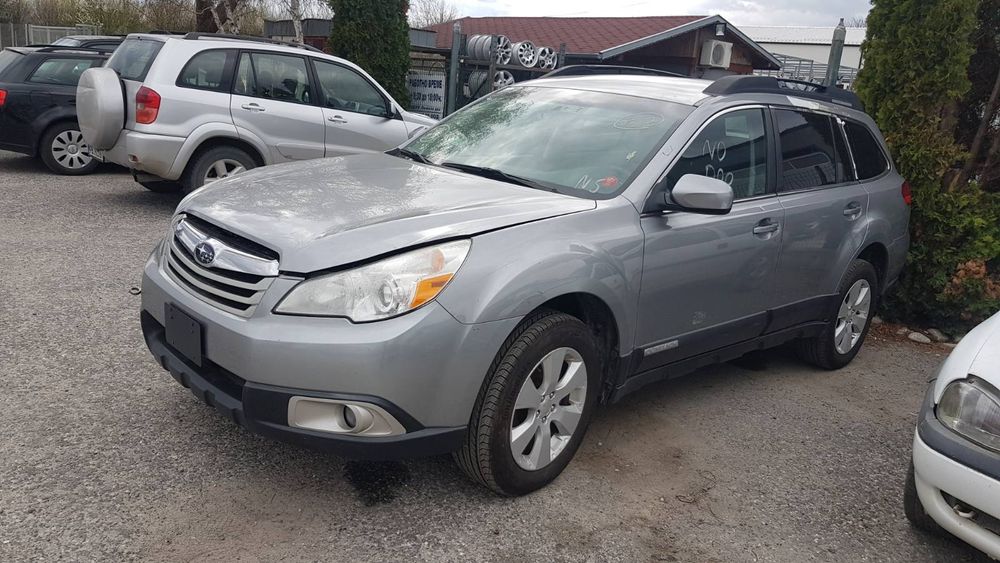 Subaru outback 2012г.2.5i ,167кс.