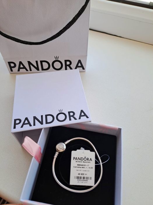 Pandora браслет новая