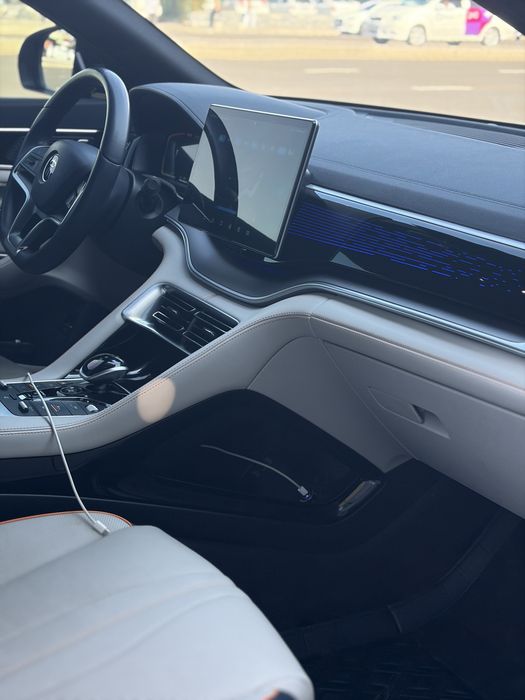 BYD song plus flagship