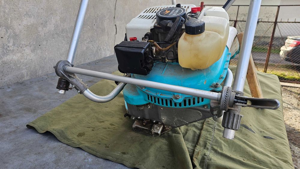 Ръчна дъговидна косачка за билки Yasheng