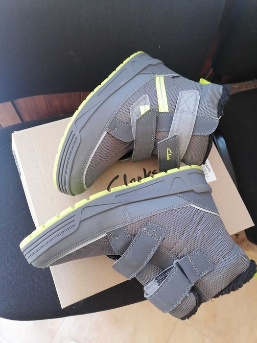 Нови! Clarks 37, Crocs 33 и  Дизел 28 ;Чехли  Crocs C10-11  и С8-9