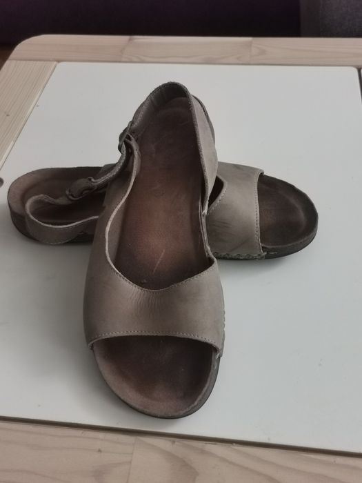 Кожени сандали lasocki 38 размер