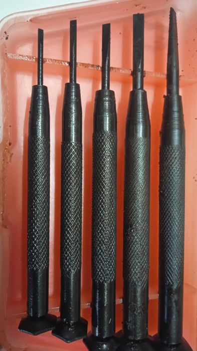 Набор отвёрток плоских СССР.