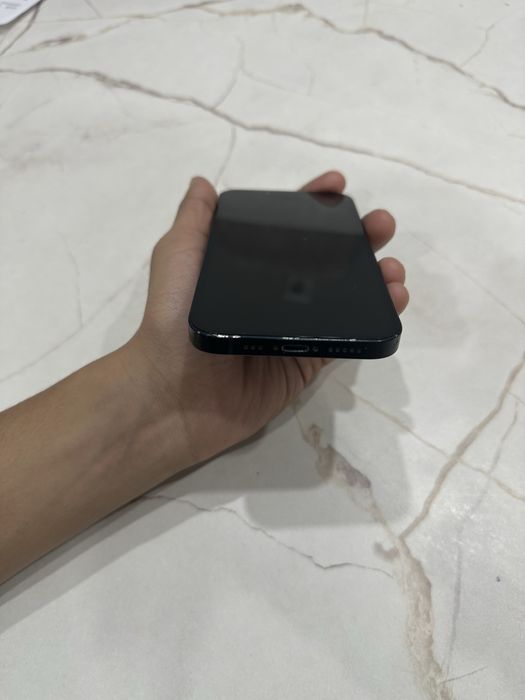 Продам iphone 13