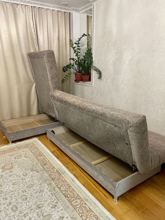 Продам диваны (2 шт)