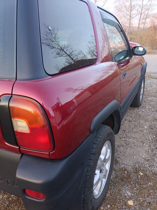 Продаётся RAV4 в хорошем состоянии.