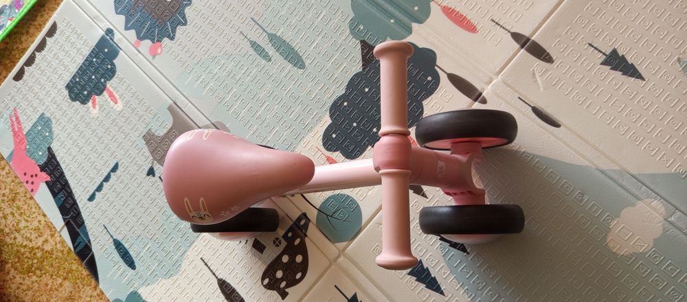 Продавам детско баланс колела на kinder craft