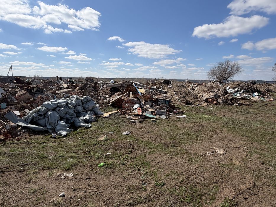 Отдам даром стооительный мусор самовывоз