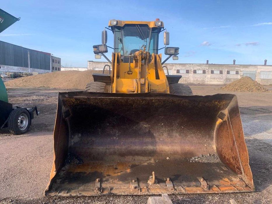 Продам погрузчик LW300F