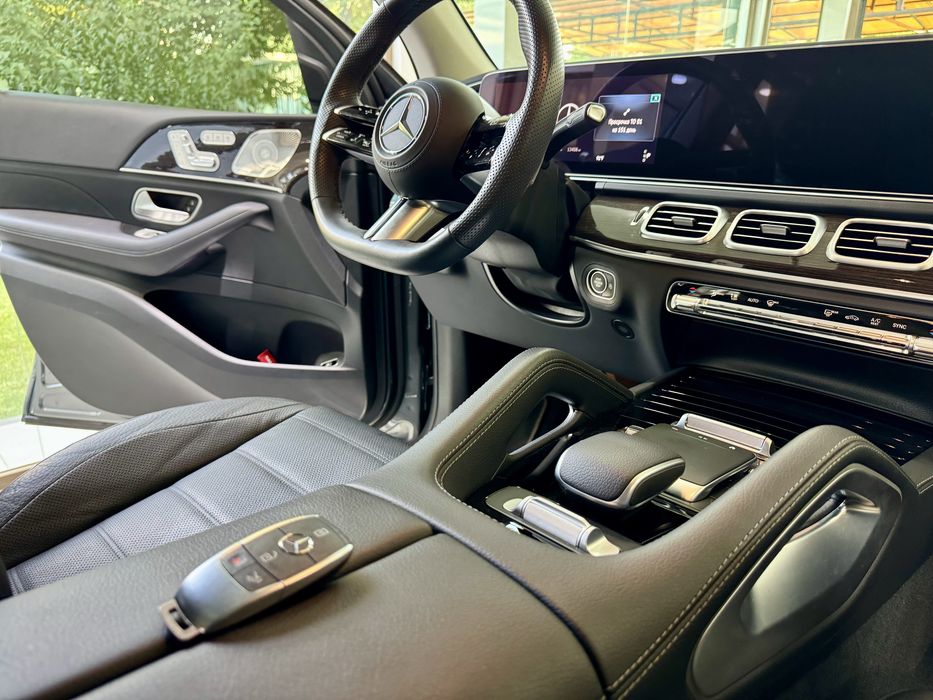 Mercedes-Benz 450 GLS AMG LINE (USA) 2024