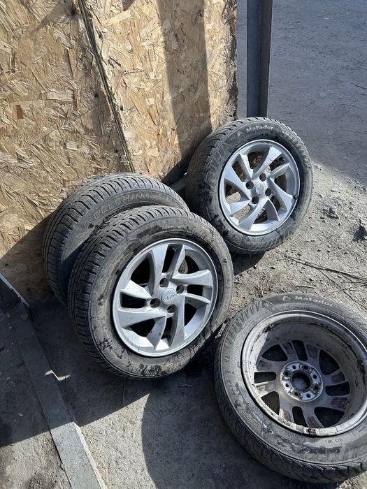 Диск с резиной колесо диск R14 Р14