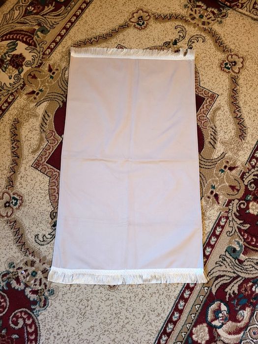 Жайнамаздар сатылады