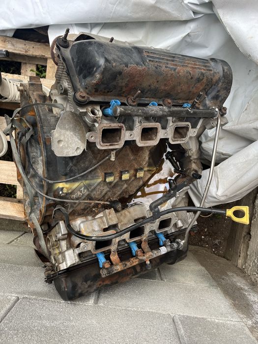 Двигател и кс кутия на части от Jeep Cherokee kj 3.7