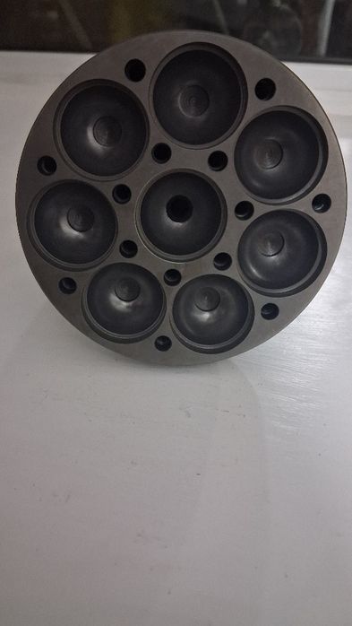 Вал гидромотора 16 шлицов