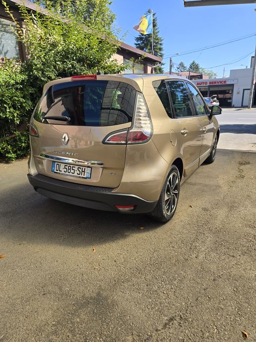 RENAULT Scenic 2015 — imagine 5