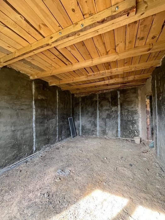 Недостроенный дом( коттедж) срочно