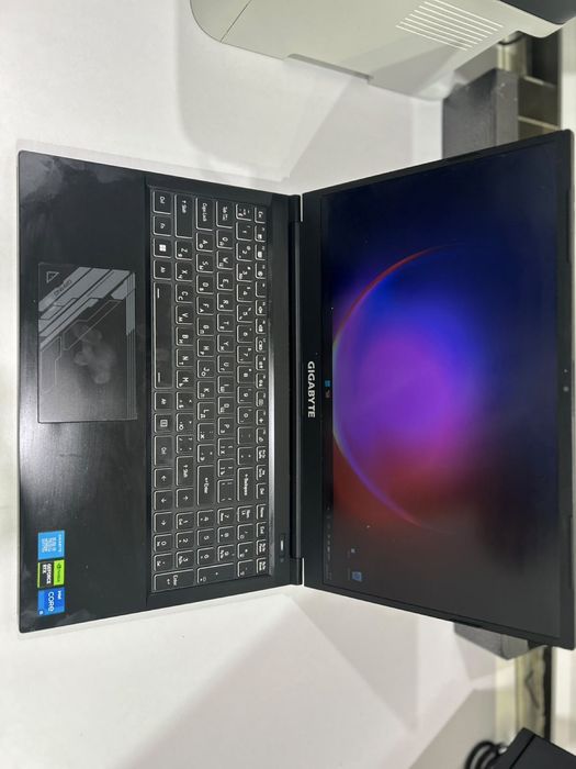 Ноутбук Gigabyte G5