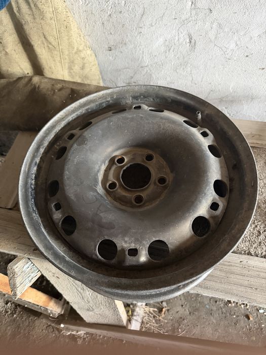 Продам диски Поло