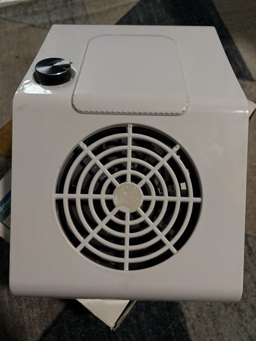 Продам пылесос для маникюра