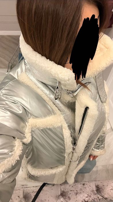 Стильный авиатор MONCLER