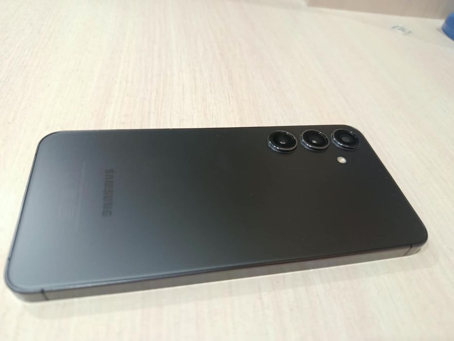Продам Samsung S24+