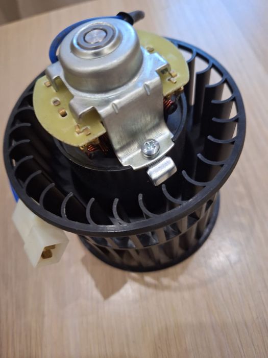 Мотор отопителя на Газель