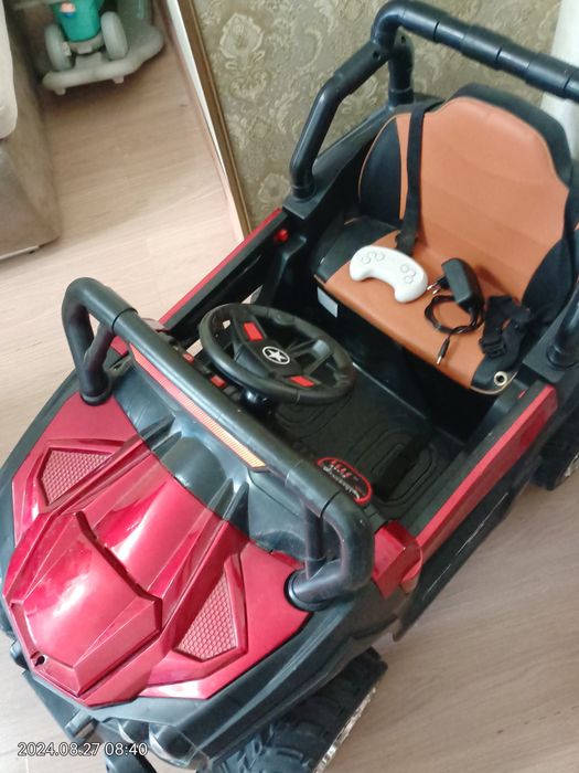 Электромобиль детский