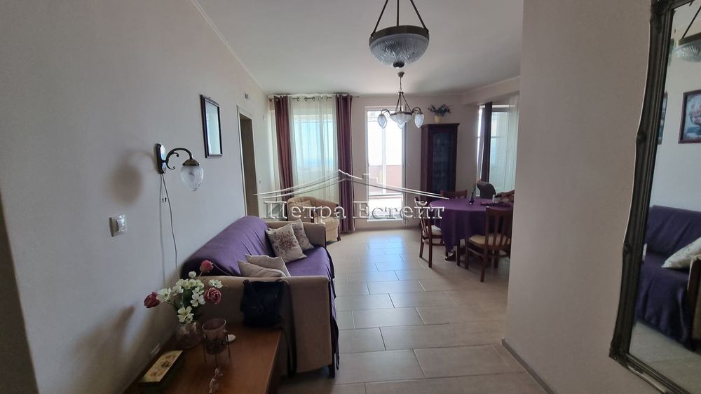 Продава се Тристаен апартамент в Варна, Бриз - 139 кв.м за 1763 €/кв.м - Снимка #9