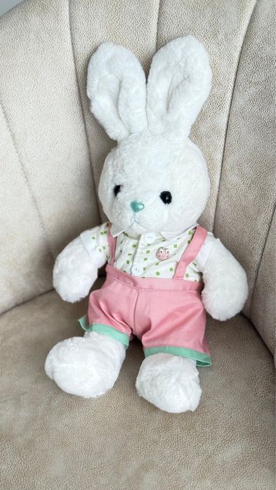 Мягкая игрушка зайка