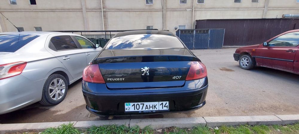 Продам Пежо 407 2.0 Акпп 2007 гв