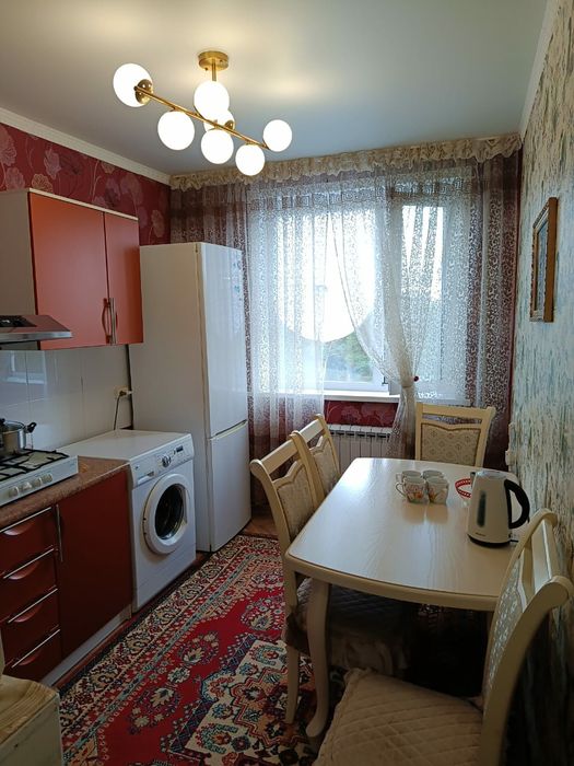 Сдам квартиру посуточно Боровое. Центр