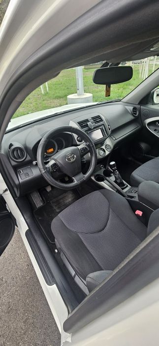 Toyota rav4 Тойота рав4