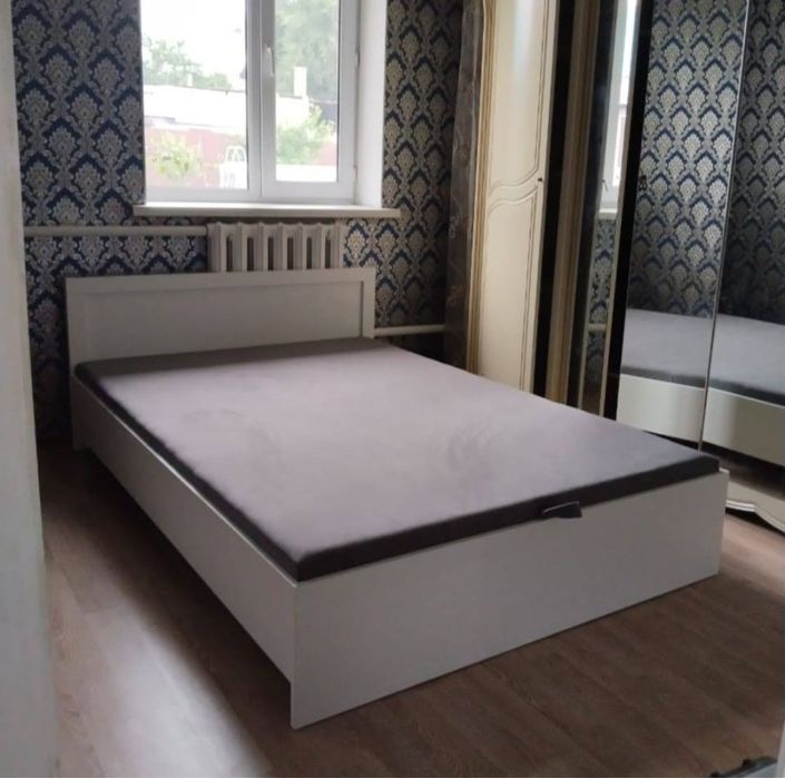 Кровать полуторка