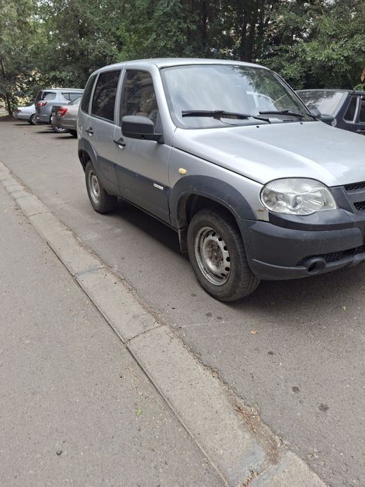 Продам Шевроле Ниву.
