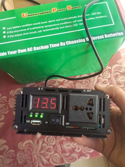 Инвертор бесперебойник 12-220вольт