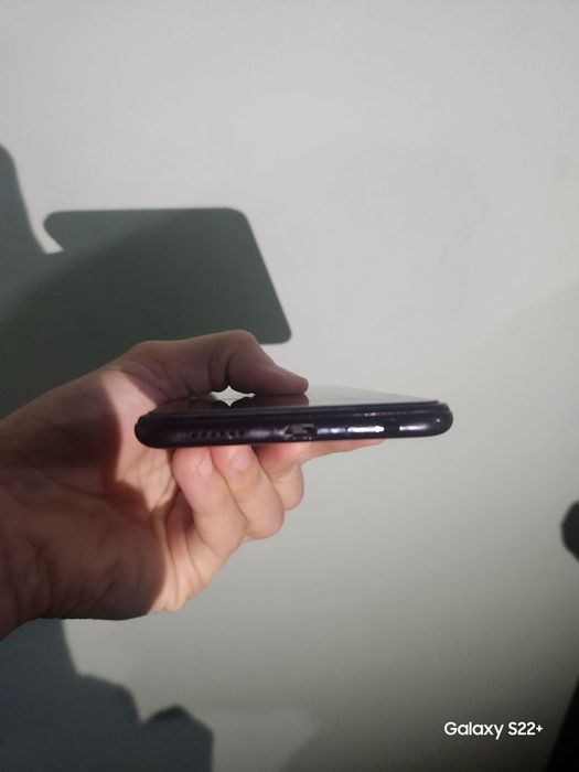 Samsung A10 S karobka dakmentlari bor