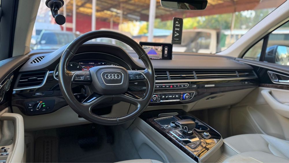 Audi Q7 4M  proprietar