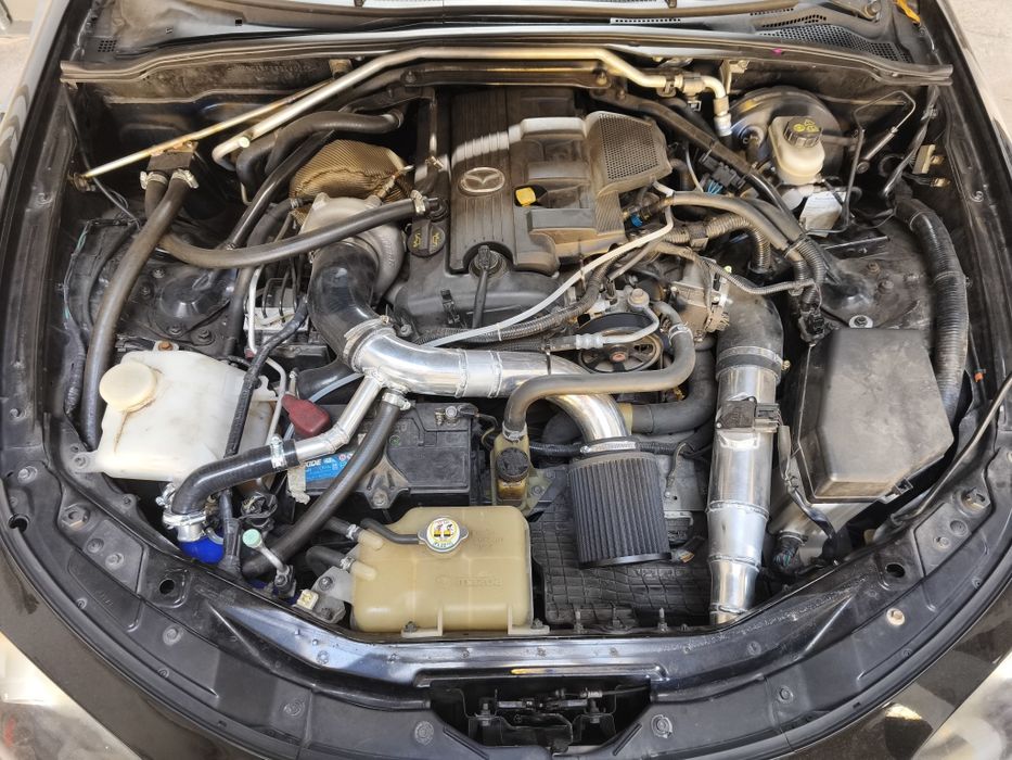 Mazda Mx-5 2.0 turbo 268k.c.