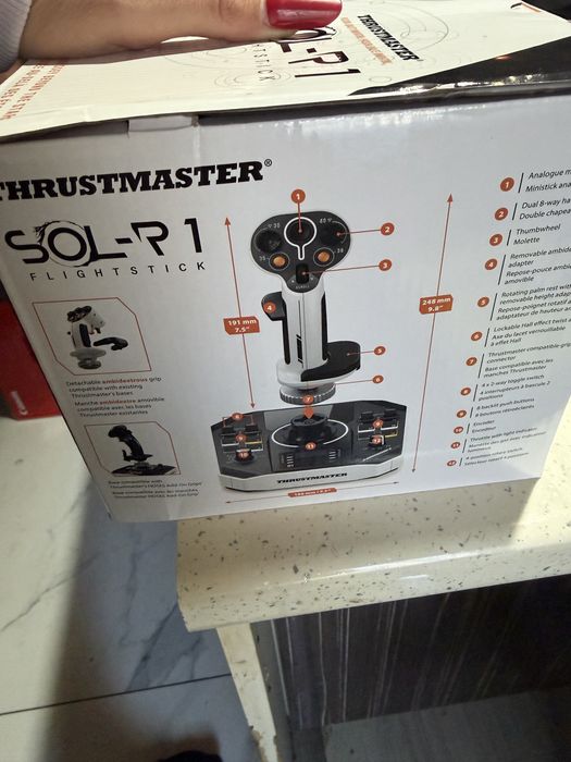 Joystick thrustmaster pentru pc