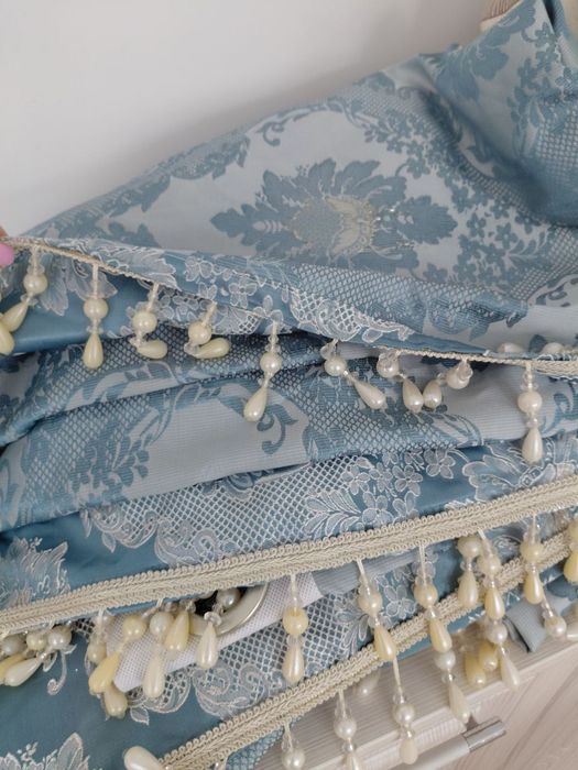 Продам шторы на люверсах