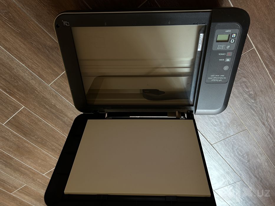 Продаю Принтер HP DeskJet Ink Advantage 2515