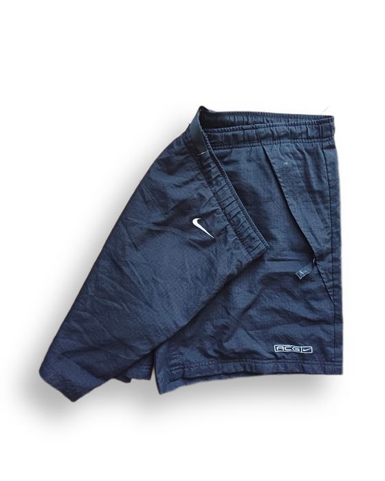 Nike ACG  Shorts